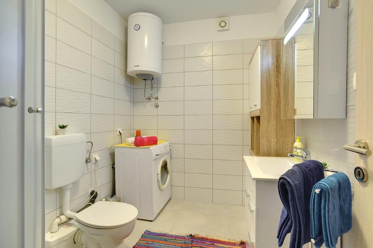 Apartments Elviana プーラ エクステリア 写真