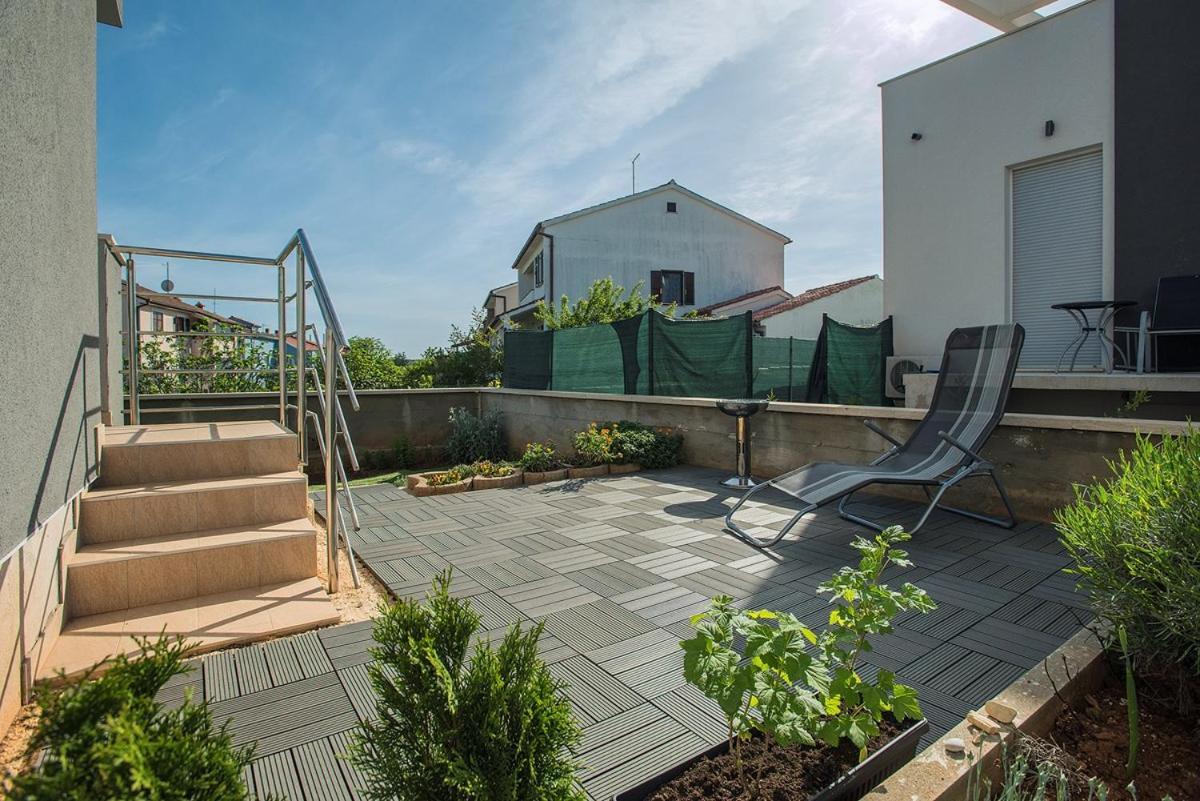 Apartments Elviana プーラ エクステリア 写真