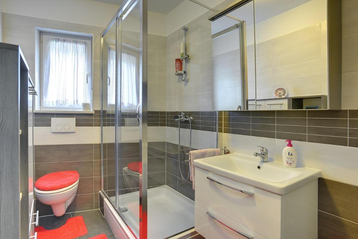 Apartments Elviana プーラ エクステリア 写真