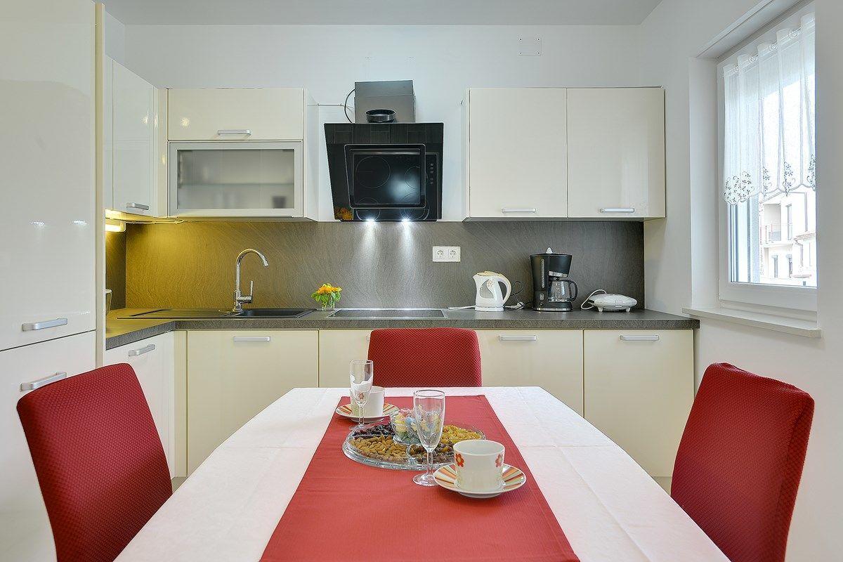 Apartments Elviana プーラ エクステリア 写真